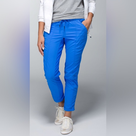 Lululemon Street To Studio Pant size 10 Unlined in Pipe Dream Blue - Picture 1 of 9